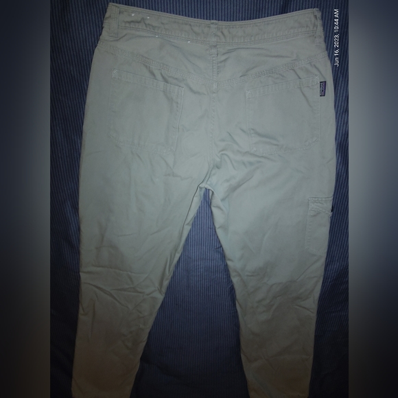 Patagonia Organic Cotton Khaki Gray Pants 8 - Picture 3 of 5